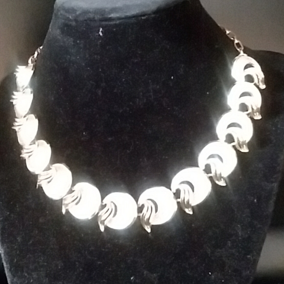 Gold Silver necklace - Picture 3 of 5